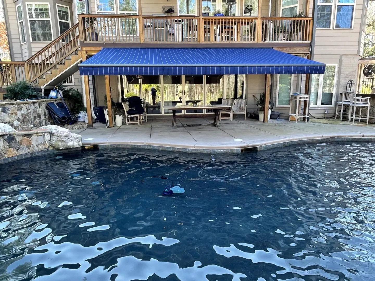 Retractable Awning in the restaurant for pool area